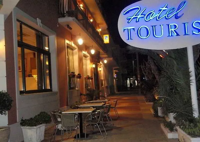 Tourist Boutique アルゴストリオン